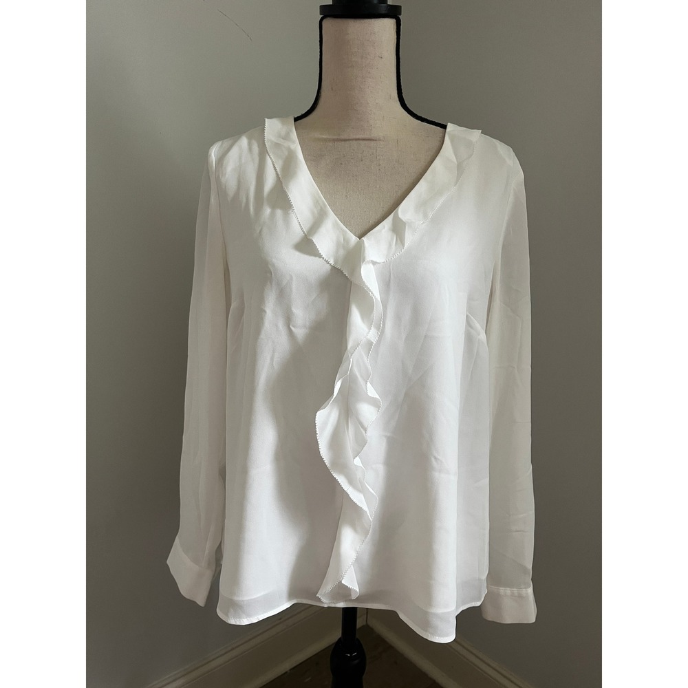 White Ruffle Front Blouse Medium Long Sleeve Vintage Boho Office Minimalist Top